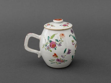 Chinese Export Famille Rose Porcelain Covered Pot