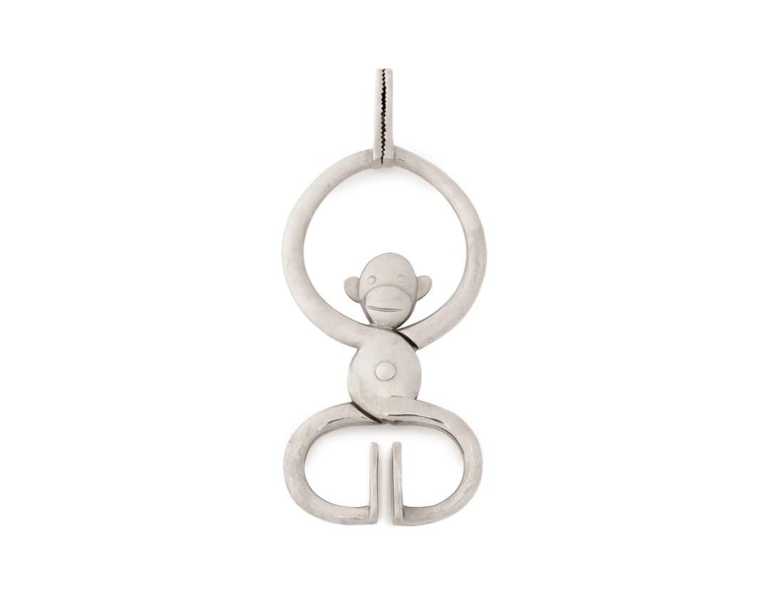 Hagenauer Werkstatte Chromed Monkey Sugar Tongs: Hagenauer Werkstatte Chrome Plated Metal Monkey Sugar Tongs, 1930s, marked "Hagenauer / Wien / WHW" to handle. 5.75" L x 2.5" W x 0.5" D. Provenance: Property from a Bunny Williams decorated 5th Avenu