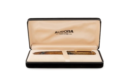 Aurora Platinum Izumo Raden Maki-e Fountain Pen