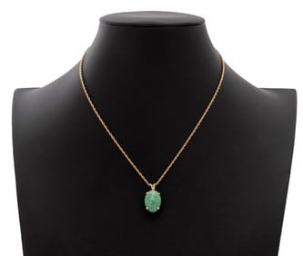 14K Yellow Gold Jade Pendant Necklace