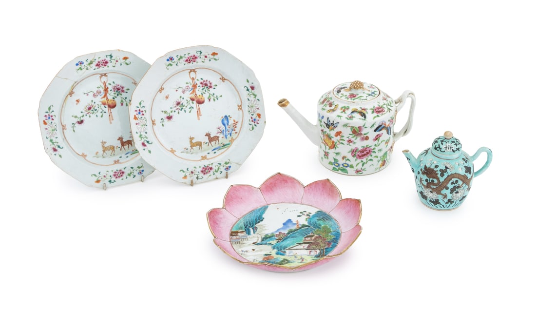 Chinese Famille Rose Porcelain Tableware, 5 Pcs. (1 of 17)