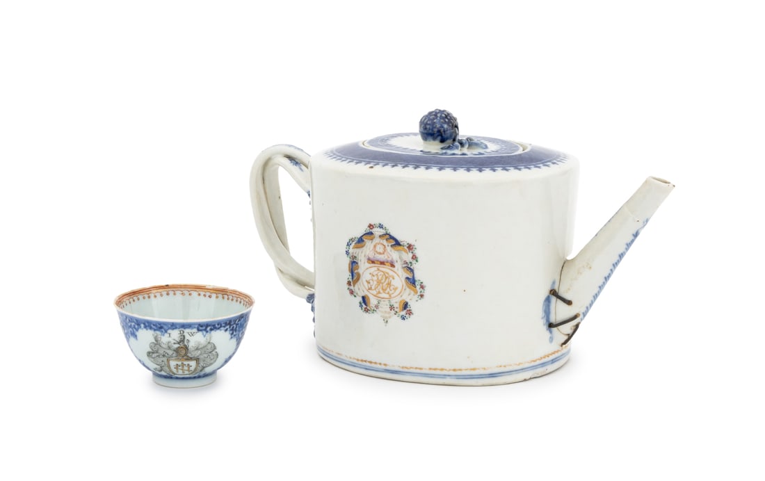 Chinese Export Armorial Porcelain Tableware, 2 Pcs