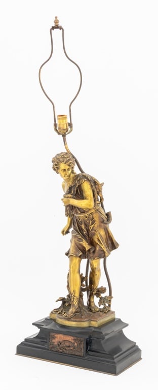 Mathurin Moreau "Return from the Hunt" Bronze Lamp (1 of 8)