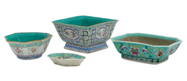 Chinese Famille Rose Porcelain Bowls, 4