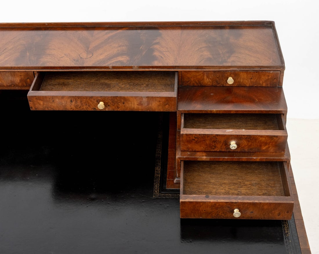English Regency Flame Mahogany and Walnut Desk - 5