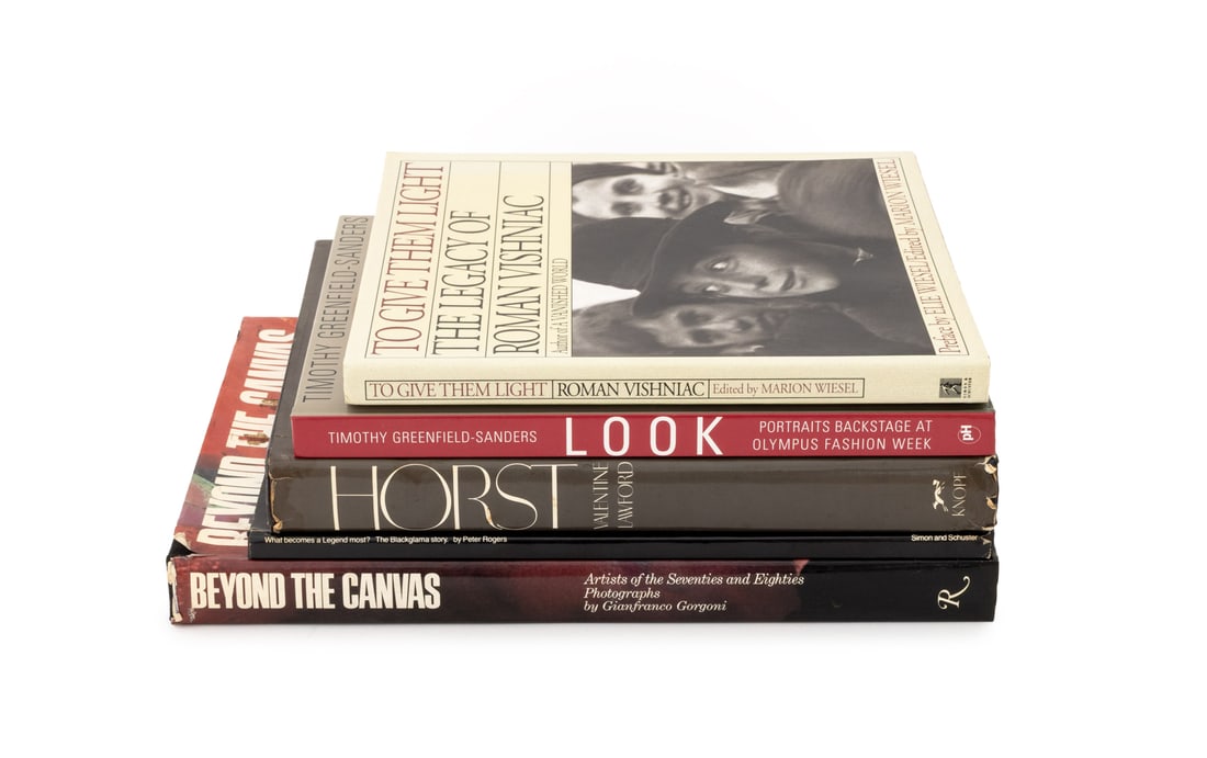 Signed Photo Series Books, 5: Collection of Five Photo Series Books, comprising: "Beyond the Canvas", Gorgoni, Gianfranco, signed and inscribed, "Look", Greenfield-Sanders, Timothy, signed and inscribed, "What Becomes a Legend Mos