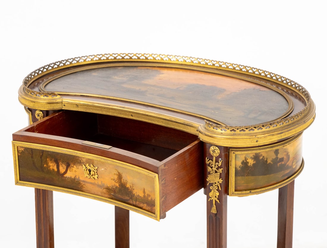 Louis XV Style Vernis Martin Occasional Table - 10