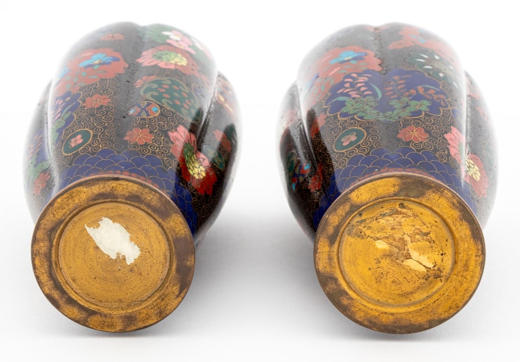 Japanese Cloisonne Lobed Vases, Pair - 5