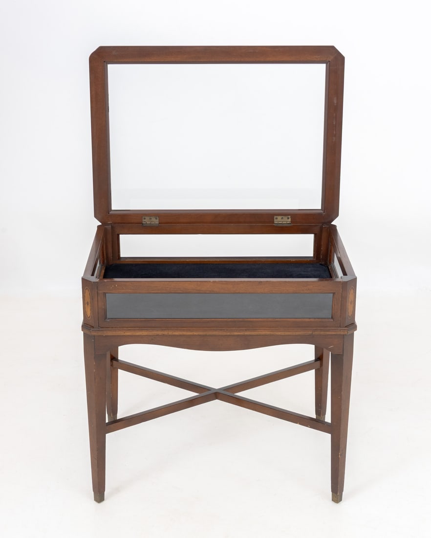 Regency Style Mahogany Display Table - 5