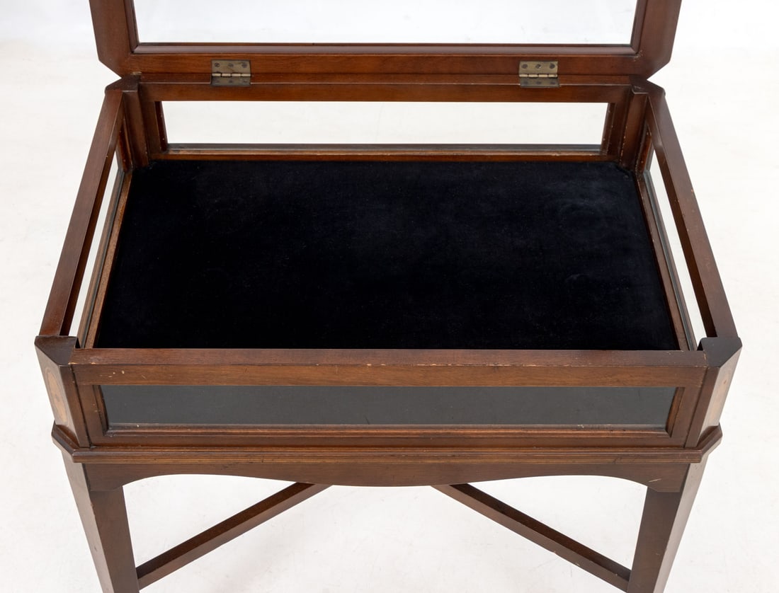 Regency Style Mahogany Display Table - 6