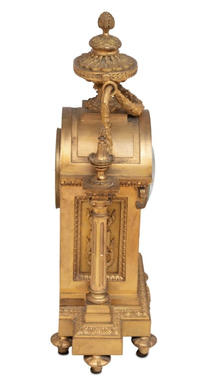 Louis XVI Style Gilt Bronze Mantel Clock, 19th C. - 3