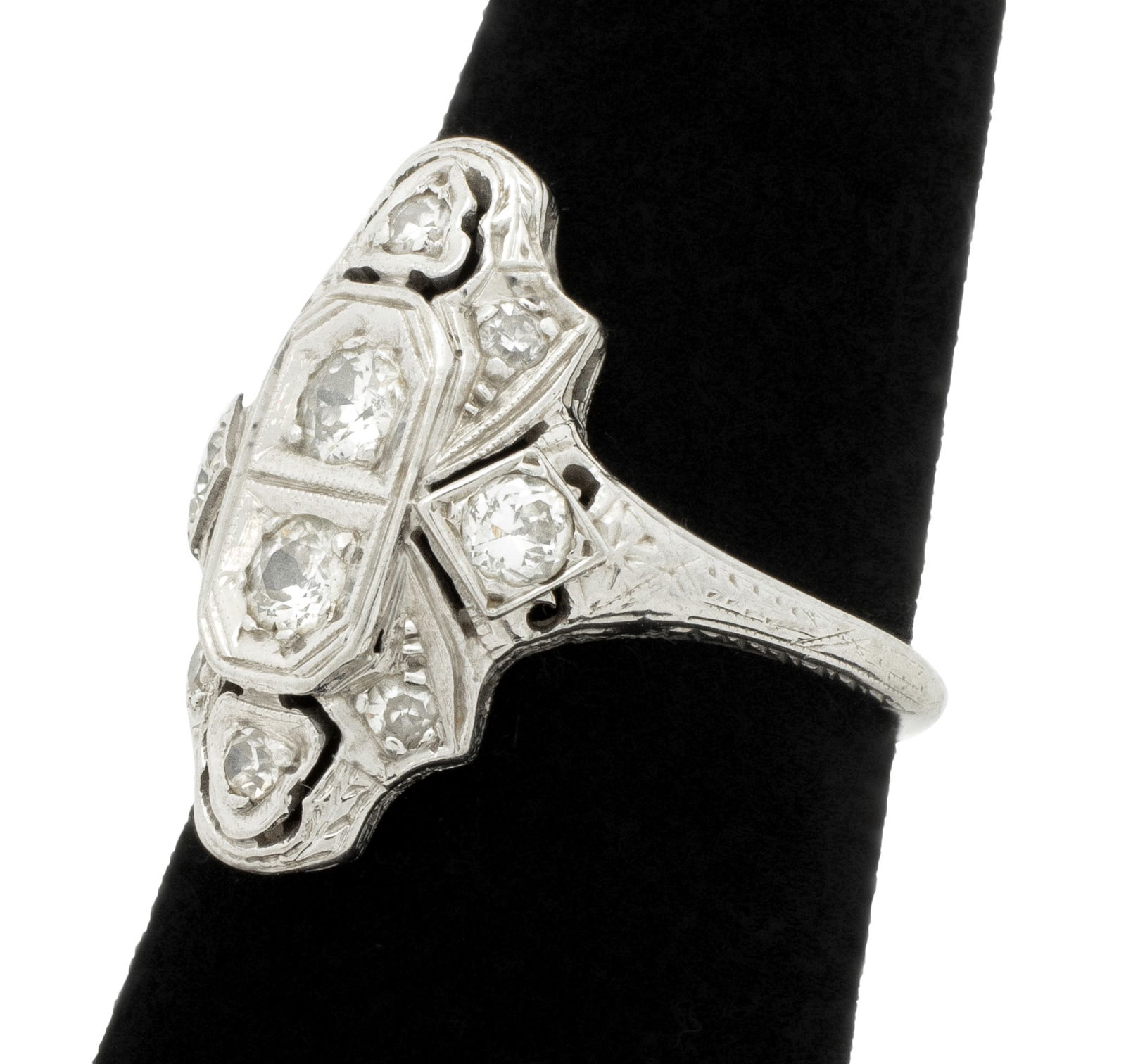 Art Deco 18K White Gold Diamond Filigree Ring - 2