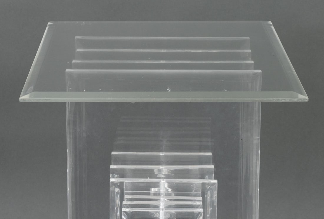 Postmodern Clear Acrylic Console Table - 10