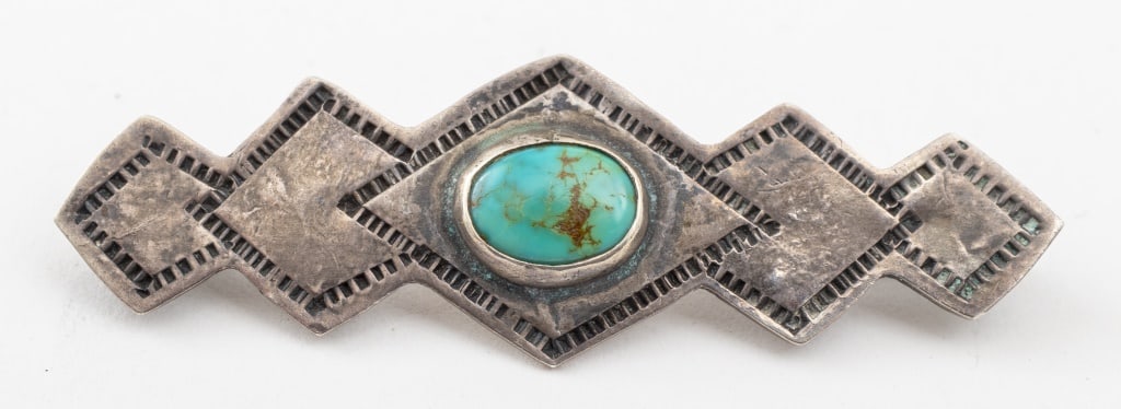 Navajo Dine Sterling Silver and Turquoise Brooch (1 of 6)