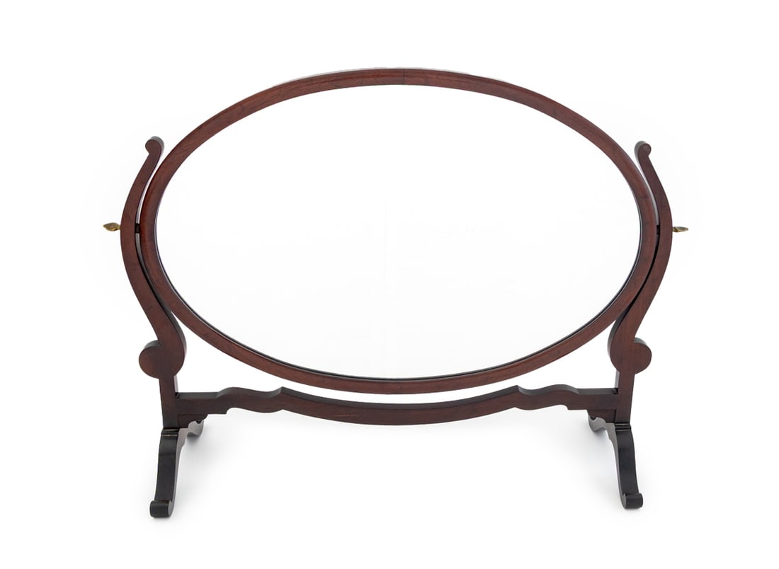 Edwardian Mahogany Dressing Table Mirror: Edwardian Mahogany Dressing Table Mirror, early 20th century, oval mirror plate. 22.5" H x 29.5" W x 10.25" D. Provenance: From an Upper West Side, New York City Estate. Keywords: Vanity, Antique