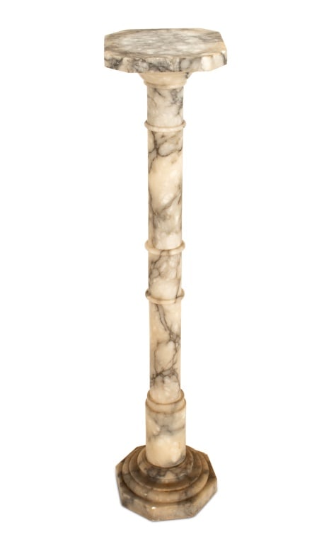 Calacatta Marble Column Pedestal (1 of 4)