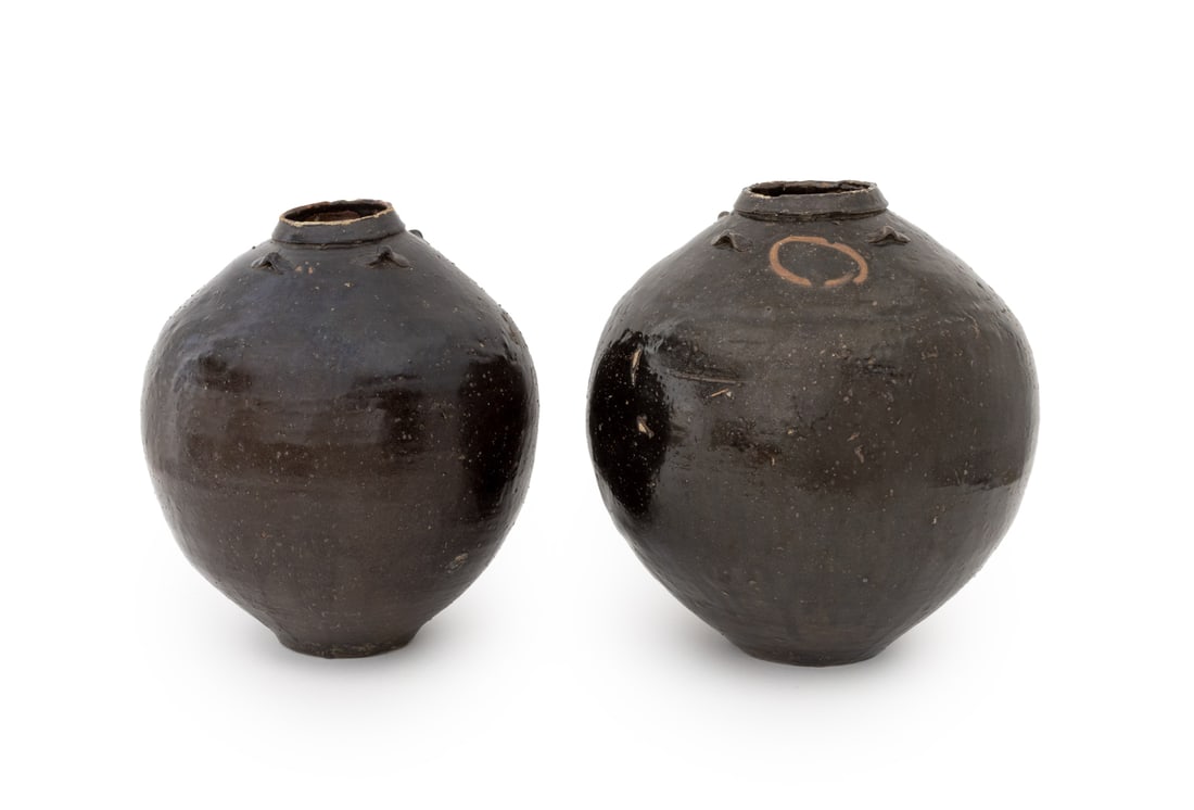 Chinese Black Glazed Pottery Storage Vessels, 2 (1 of 9)