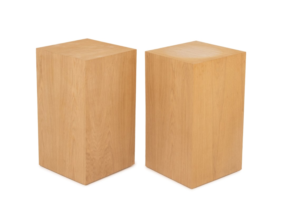 Modern Oak Wood Cube Pedestals, Pair: Pair of Modern Oak Wood Cube Pedestals. 16" H x 16" W x 16" D. Provenance: From an East 53rd Street Collection. Keywords: Vintage Furniture, Plinth, Stand, MCM, Mid-Century Modern, Cubic, Furnishings,