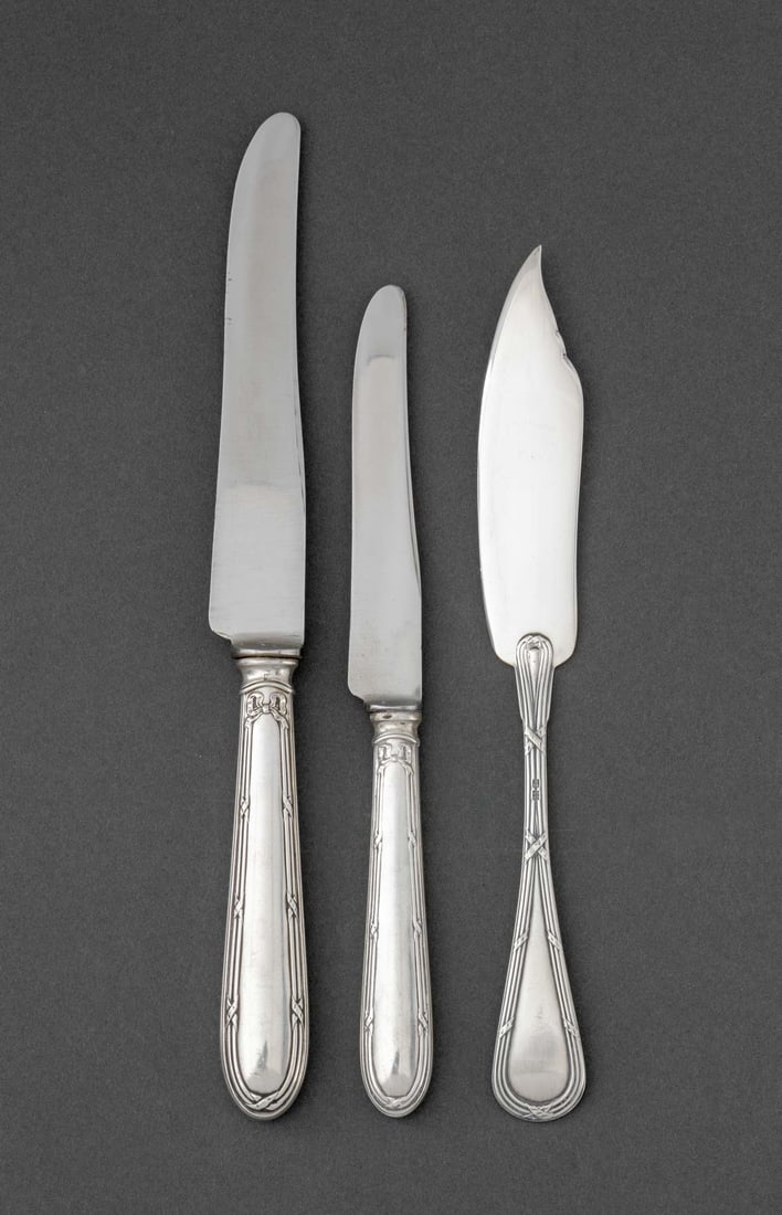 French Silver Plate "Rubans" Flatware Service x 12 - 5