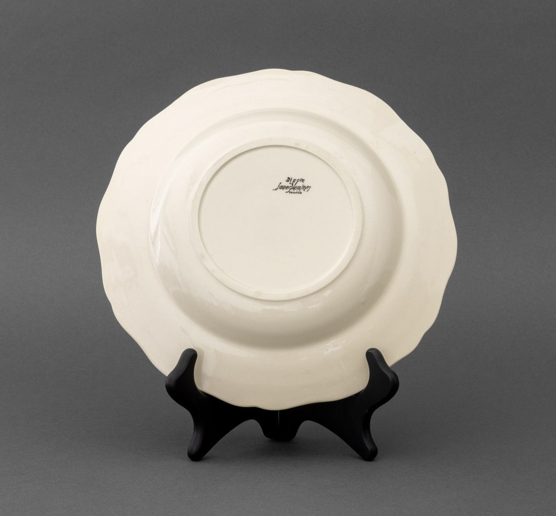 French Ceramic Tableware, 14 Pcs. - 12