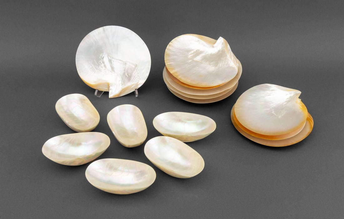 Mother-of-Pearl Assembled Service, 15 Pcs. (1 of 13)