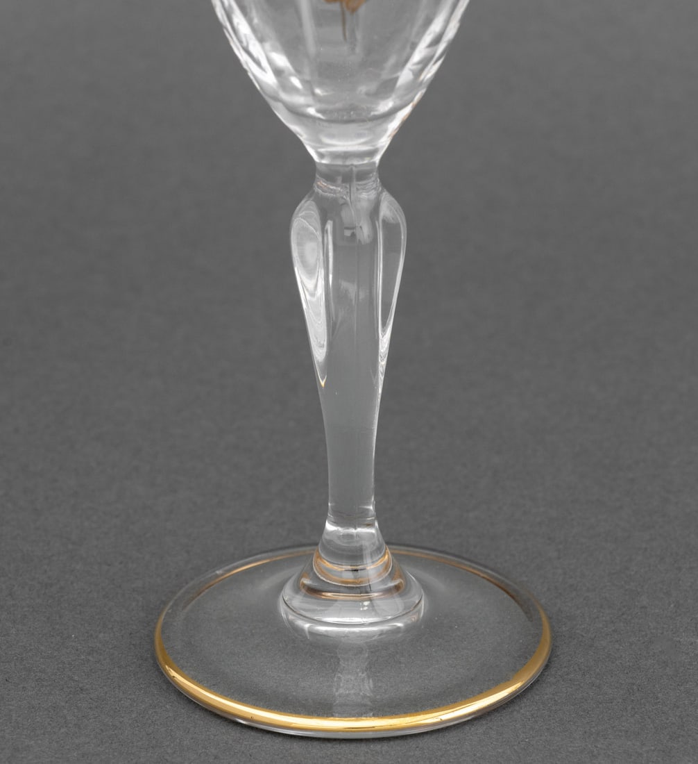 Leaf Pattern Gilt Crystal Stemware Service, 16 - 10