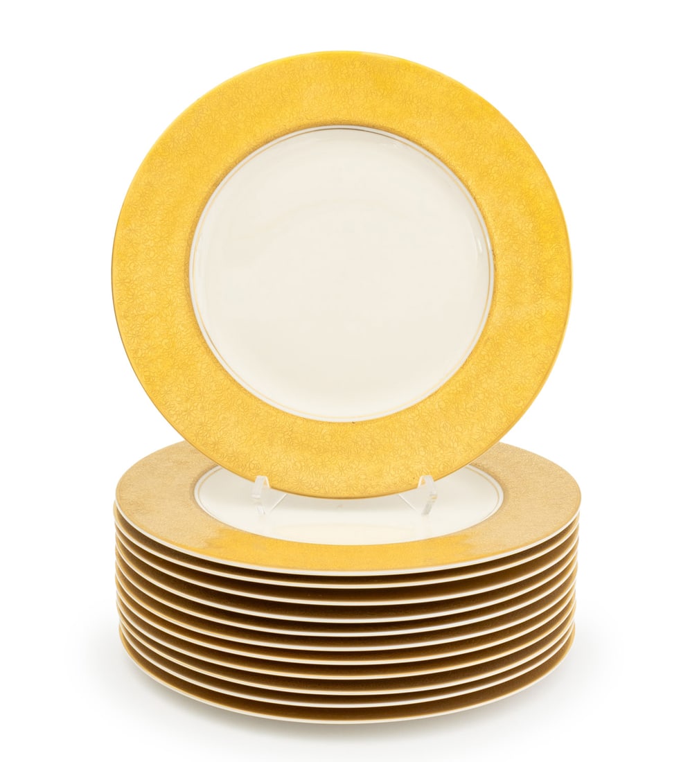 Pickard "Gold Baroque" Porcelain Dinner Plates, 12 (1 of 6)