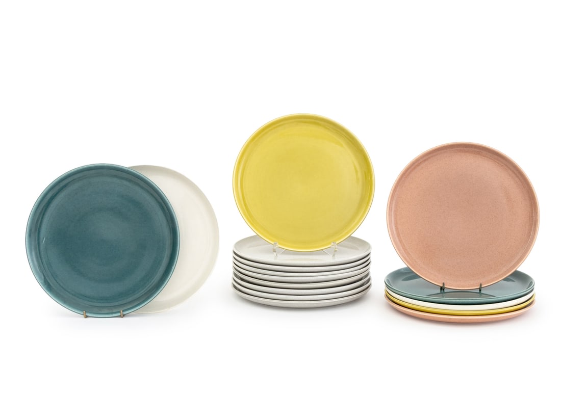 Russel Wright "Steubenville" Ceramic Plates, 16: Set of Sixteen Russel Wright "Steubenville" Ceramic Dinner Plates, comprising: eight (8) light grey plates, two (2) pink, two (2) white, two (2) teal, and two (2) chartreuse. 10" Diameter. Provenance: