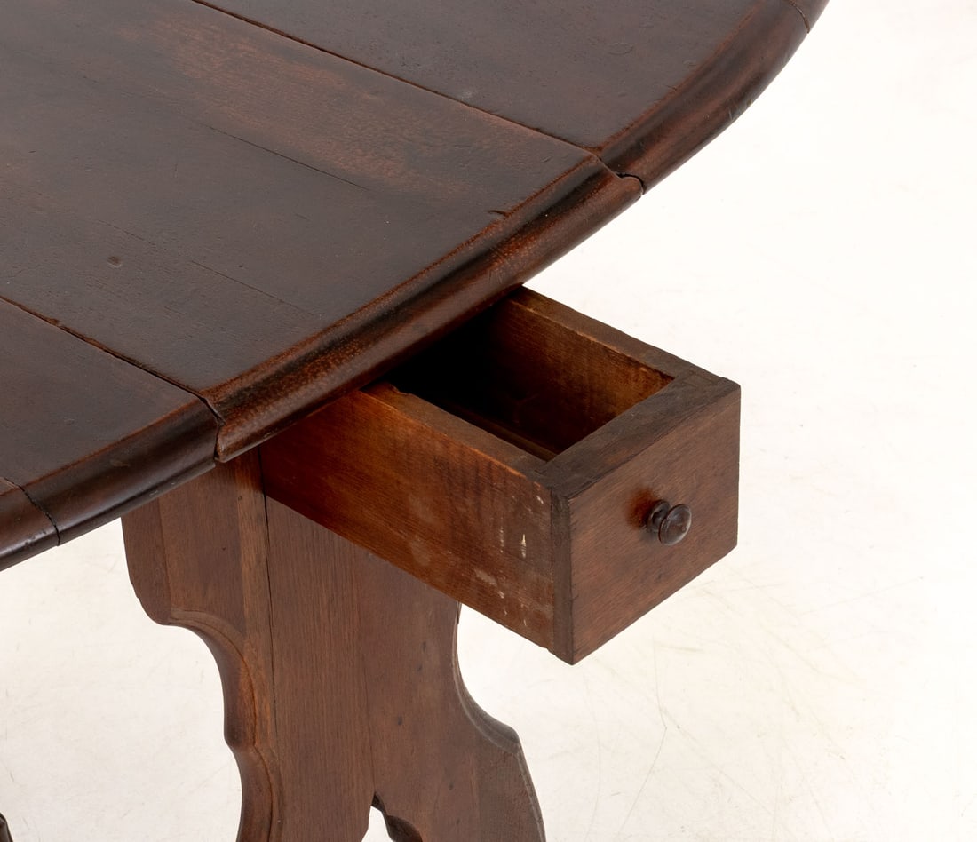 Victorian Walnut Sutherland Table - 5