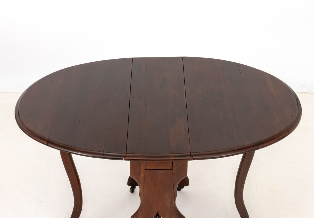 Victorian Walnut Sutherland Table - 7