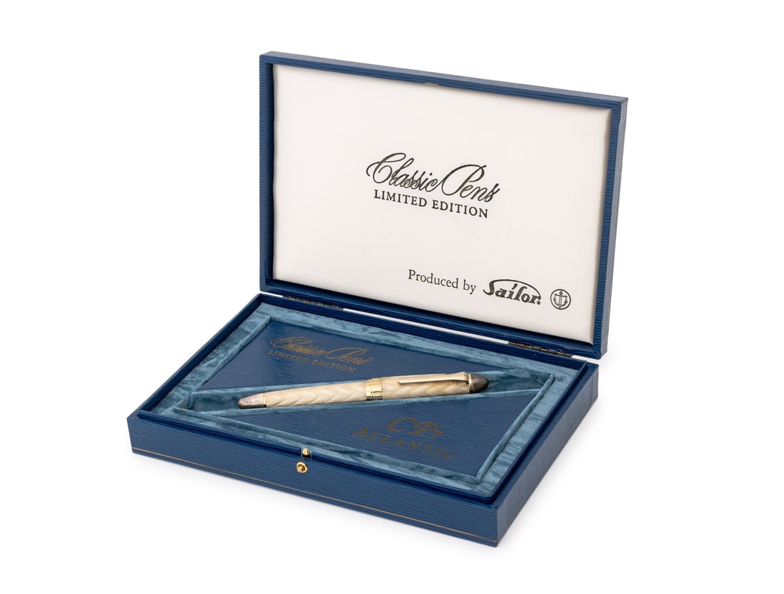 Pacific & Atlantic Sailor 80 CP7 Fountain Pen: Pacific and Atlantic Sailor 80 CP7 Ocean Limited Edition Sterling Silver Fountain Pen, 2003, with 21K white gold nib, numbered edition "085/250", with Certificate of Authenticity and original blue
