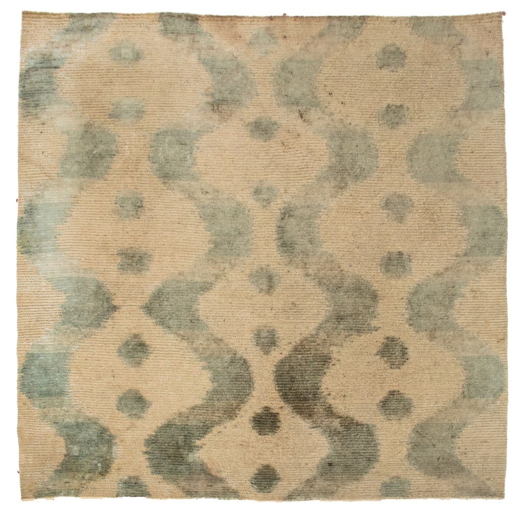 Modernist Geometric Rug, 5' 7" x 5' 6": Modernist Geometric Design Rug, circles and waves in blue hues on a cream ground. 5' 7" L x 5' 6" W. Provenance: From a New York City Collection. Keywords: Area rugs, Carpets, Floor coverings,