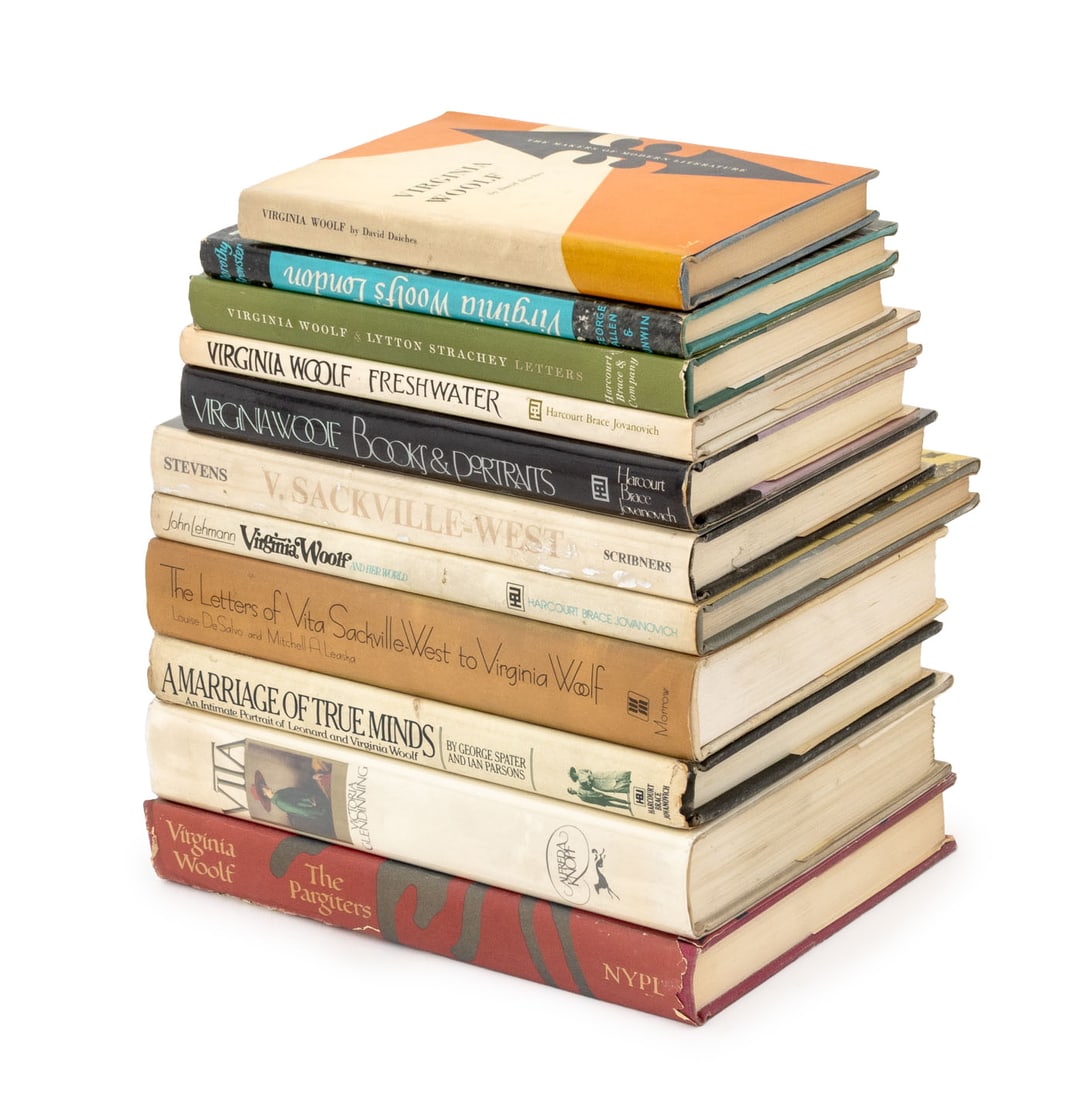 Books on Virginia Woolf, 11: Collection of 11 Books on Virginia Woolf, comprising: "The Letters of Vita Sackville-West to Virginia Woolf", ed.: DeSalvo, Louise and Mitchell A. Leaska, "V. Sackville-West", Stevens, Michael, "Vita"
