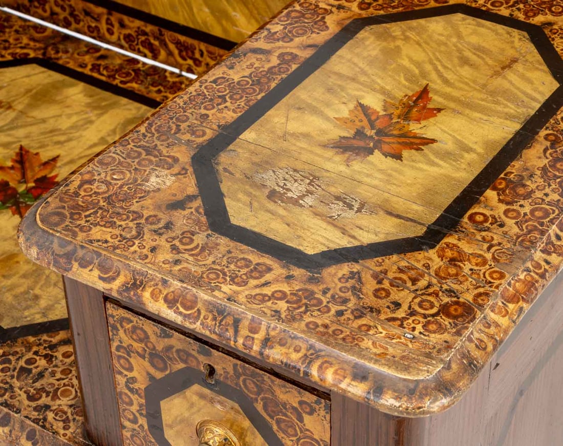 American Grain Painted Dressing Table - 7