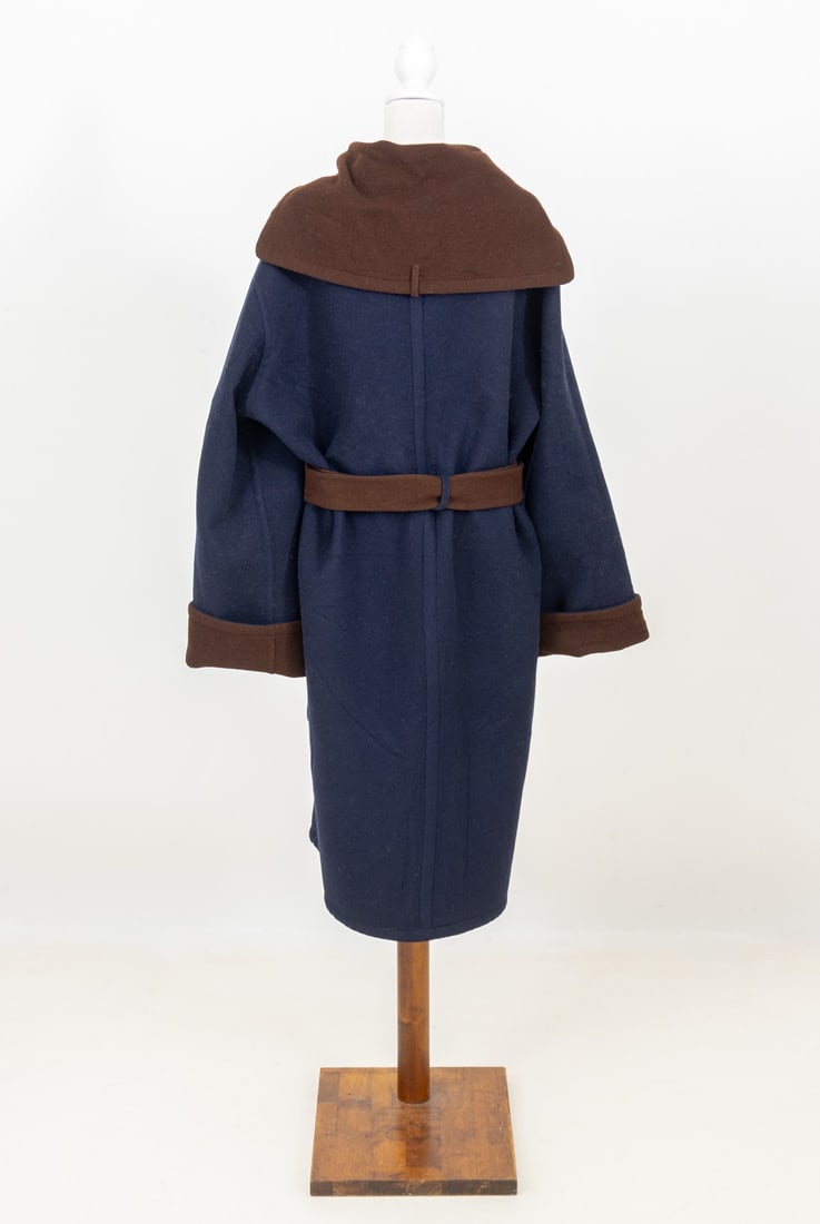 Hermes Reversible Brown & Navy Wool Cape Coat - 7