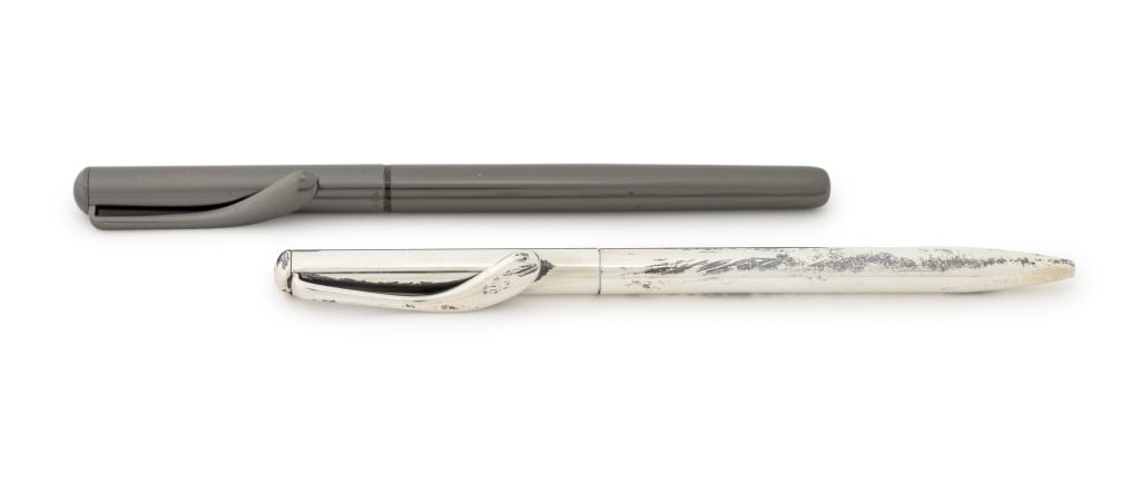 Elsa Peretti x Tiffany & Co. 925 & Brass Pens, 2: Elsa Peretti For Tiffany and Company Sterling Silver Ballpoint Pen and Lacquered Brass Stick Pens, first pen made with brightly polished 925 silver and functioning with retractable twist pall point in