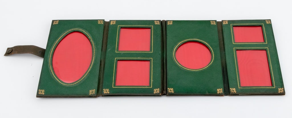 Christian Dior Green Leather 4-Fold Picture Frame - 2