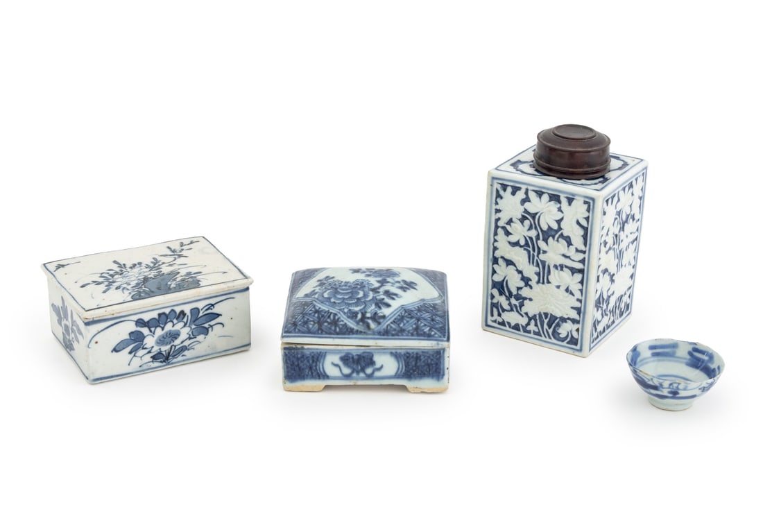 Chinese Blue and White Porcelain Vessels, 4 (1 of 15)