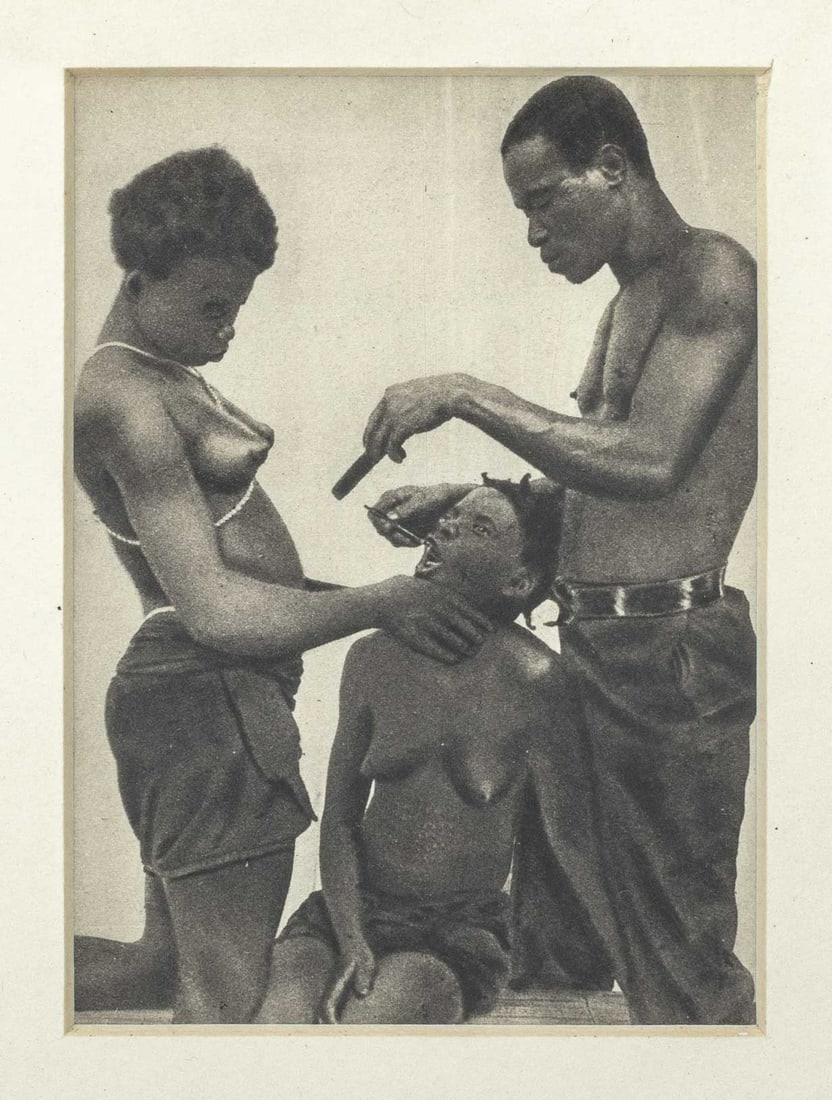 Nude Figural Group Offset Lithograph - 3