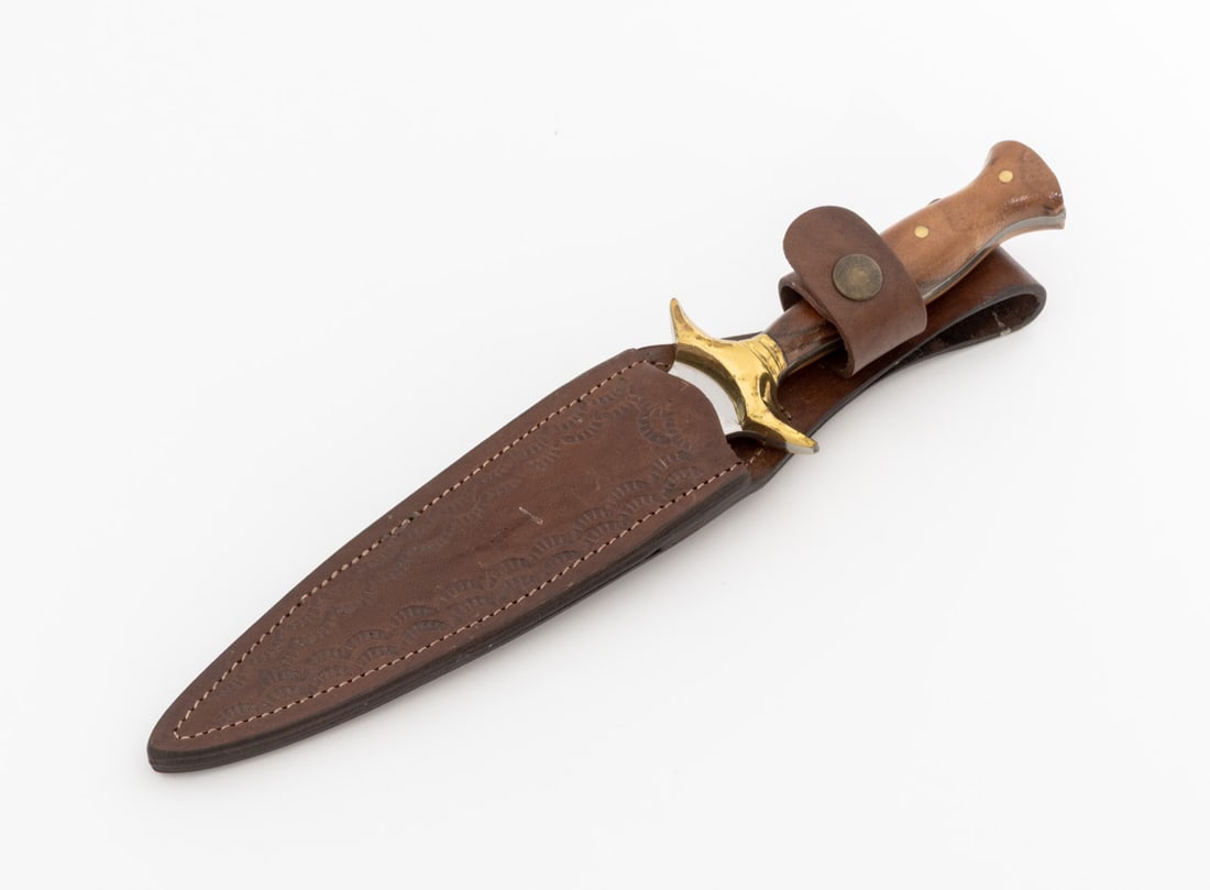 Oak Handled Double-Edged Dagger - 8