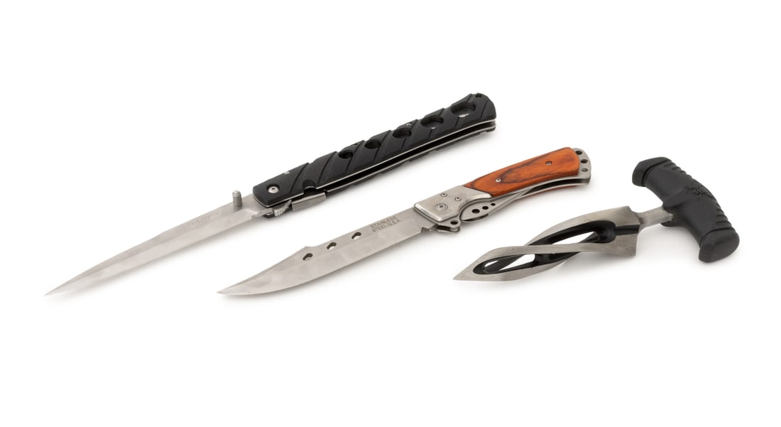 Steel Blade Folding Knives & Push Dagger, 3: Two Steel Blade Folding Knives and a Push Dagger, one Cold Steel AUS 8A and an American folding knife with wood handle, the push dagger a United Cutlery M48 Cyclone and with a belt sheath. Sheathed: 9
