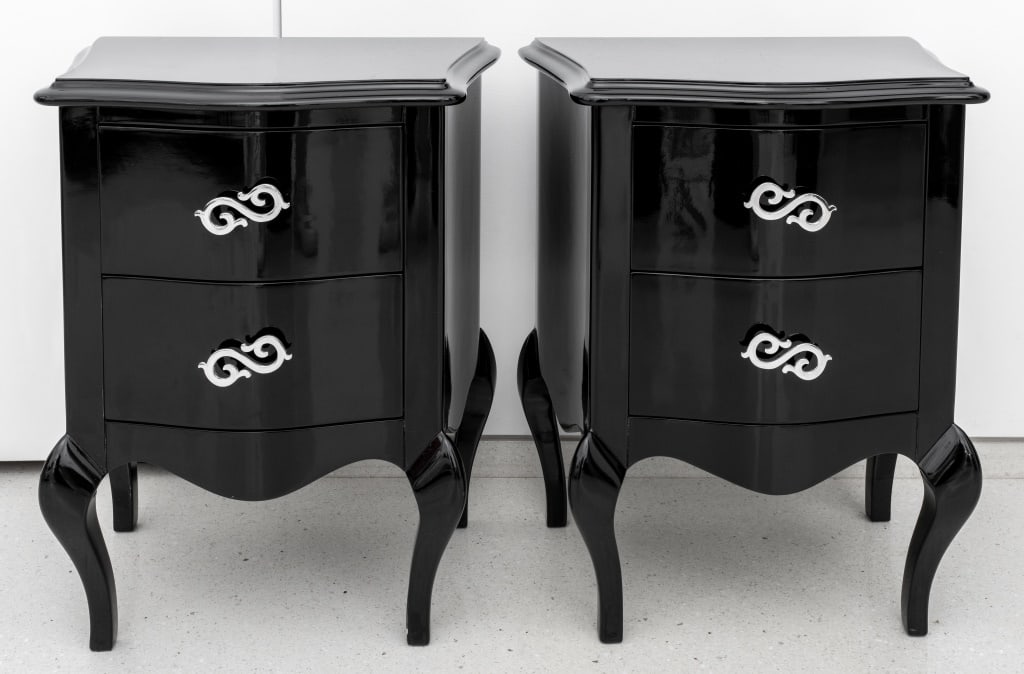 Rococo Revival Black Lacquered Nightstands, 2 (1 of 7)