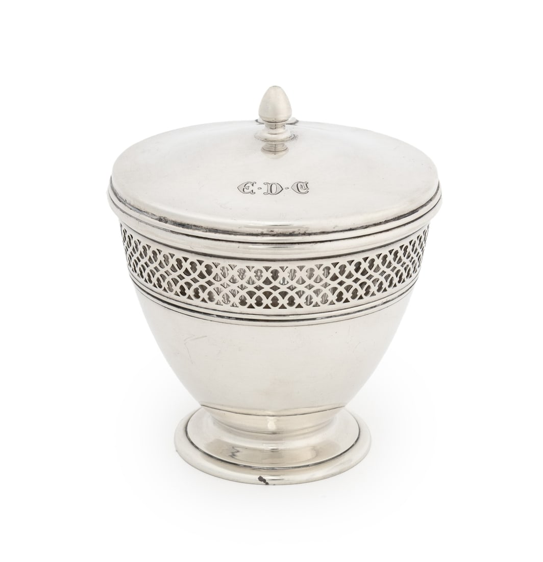 Tiffany & Co. Makers Sterling Silver Sugar Bowl (1 of 10)