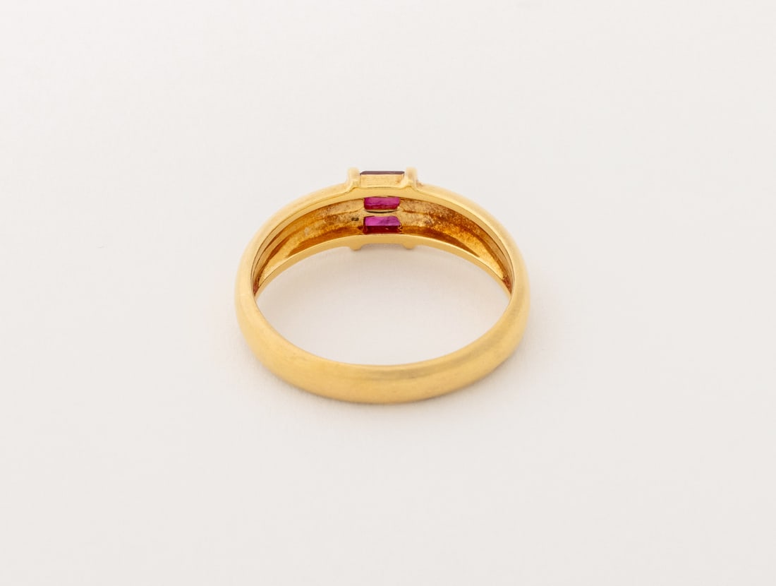 Tiffany & Co. 18K Yellow Gold Ruby Ring - 6