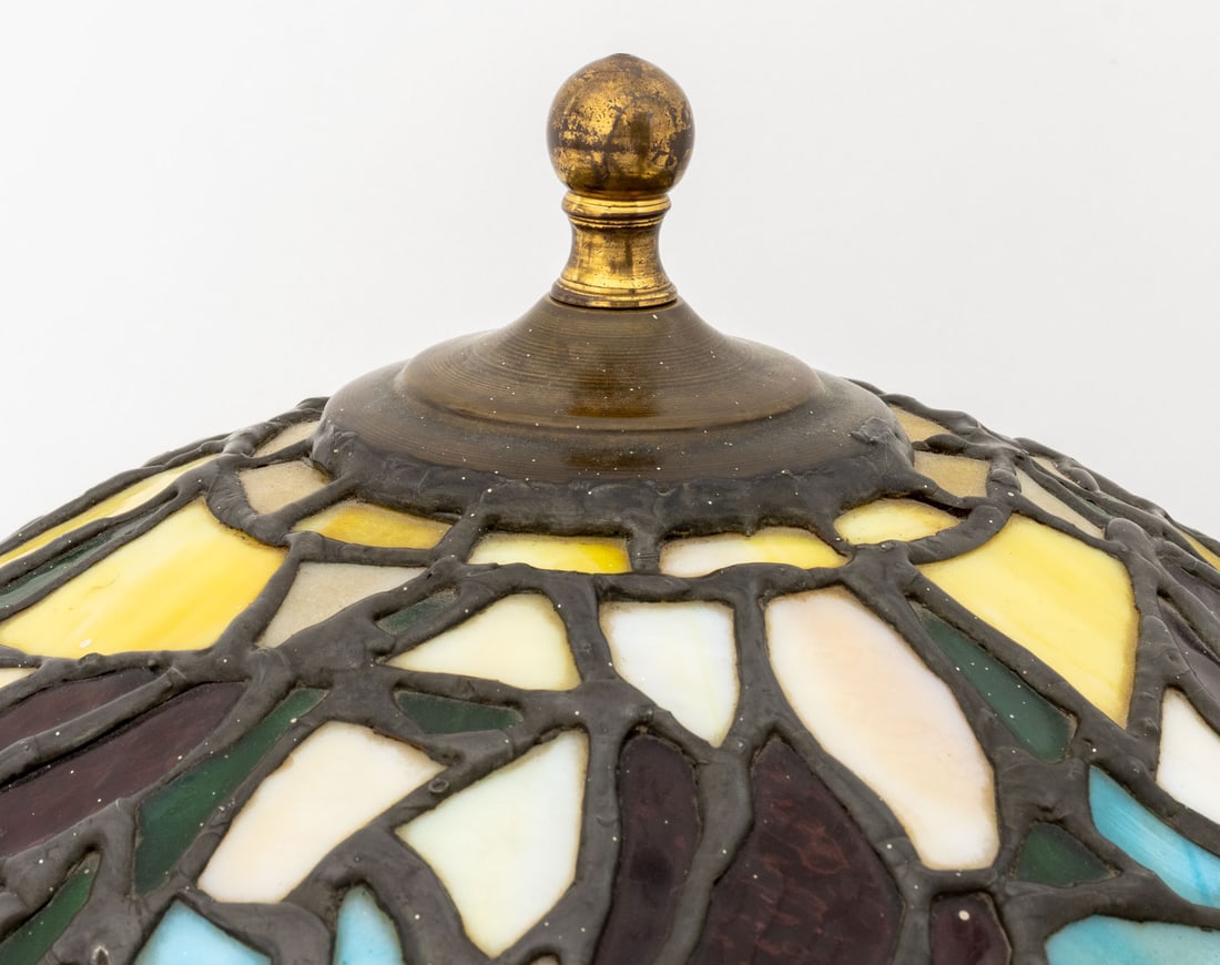 Tiffany Studios Style Stained Glass Table Lamp - 4