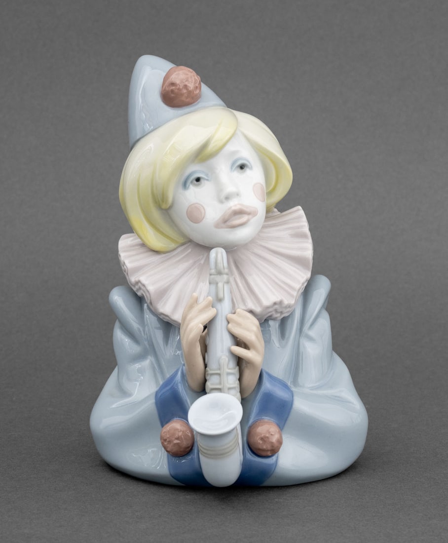 Lladro "Sad Note" Porcelain Figurine (1 of 10)