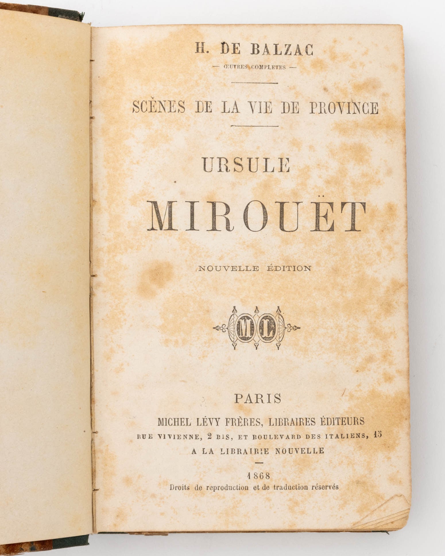 French Literature Books, 6 - 4