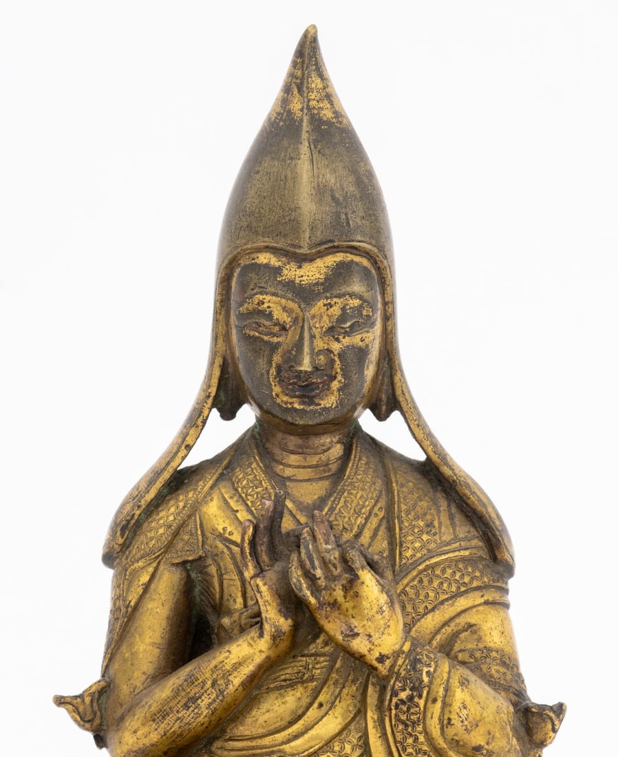 Tibetan Tsongkhapa Gilt Bronze Sculpture - 2