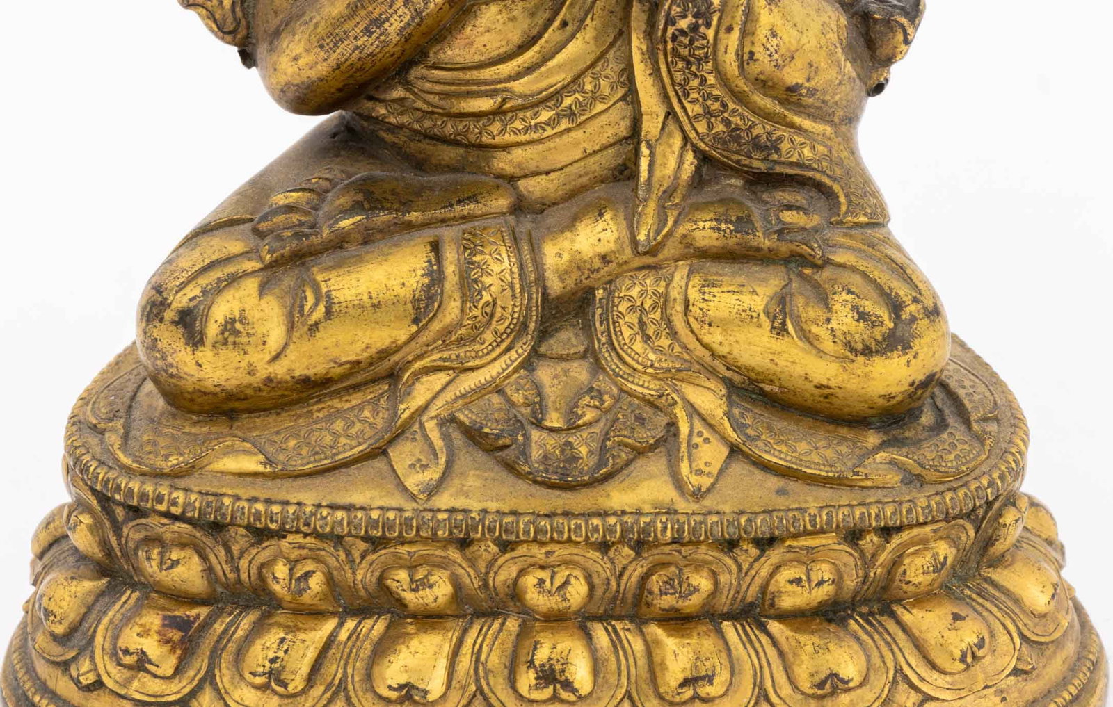Tibetan Tsongkhapa Gilt Bronze Sculpture - 4