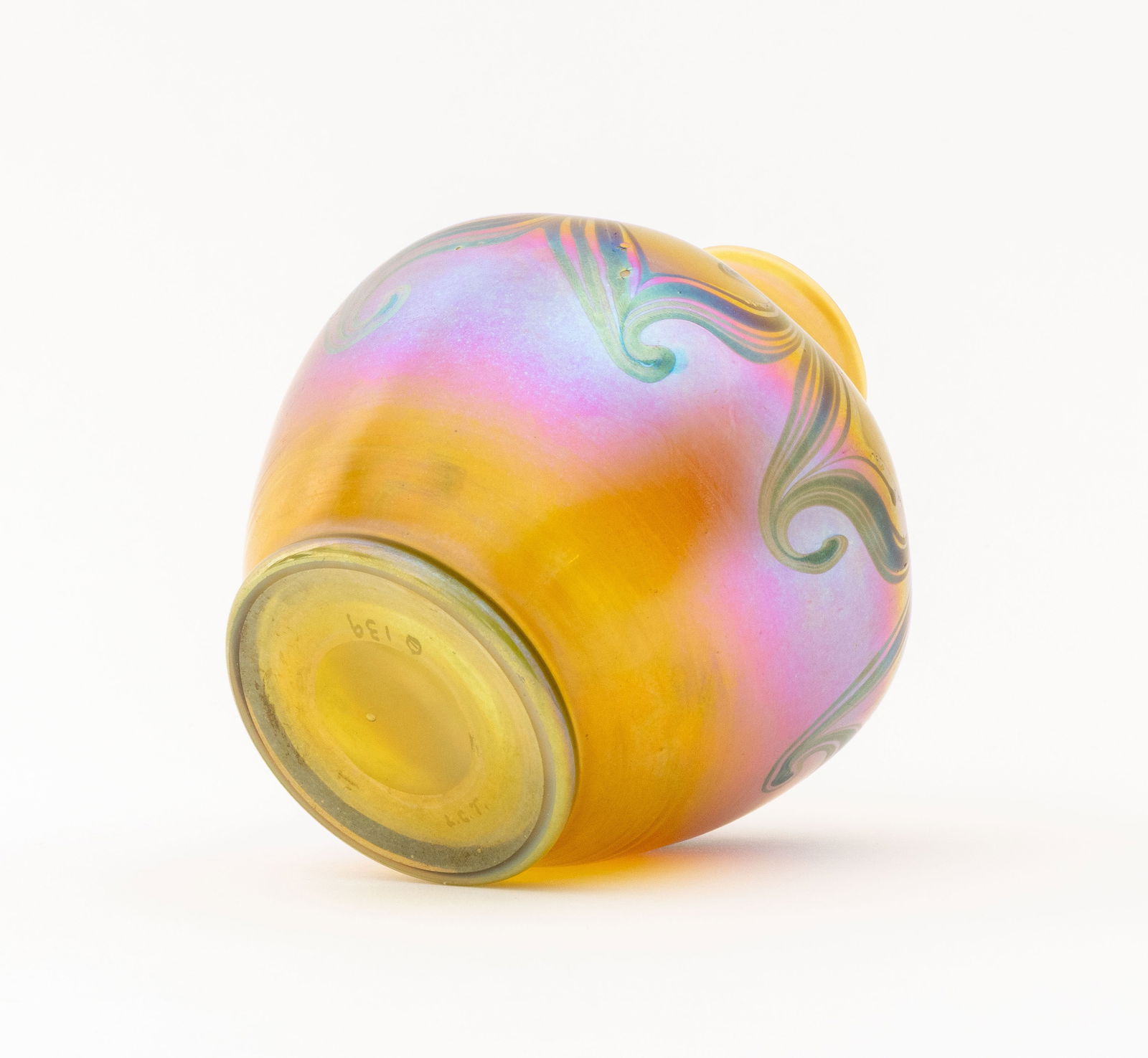 Tiffany Studios Reactive Blown Glass Vase, 1902 - 7